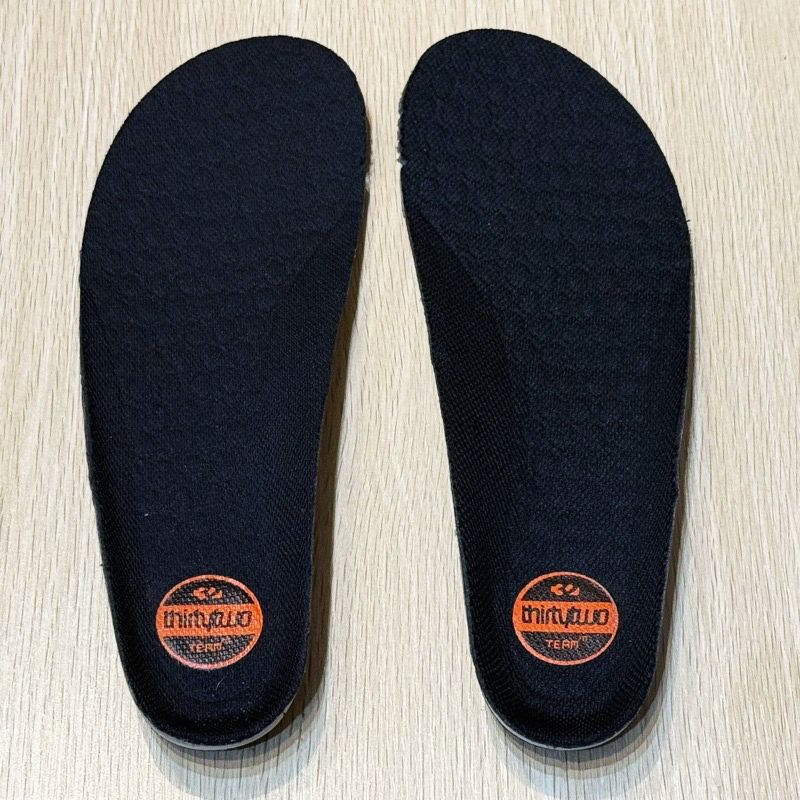 OUTLET 24-25