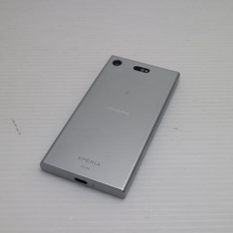 新品同様 SO-02K Xperia XZ1 Compact シルバー スマホ 即日発送