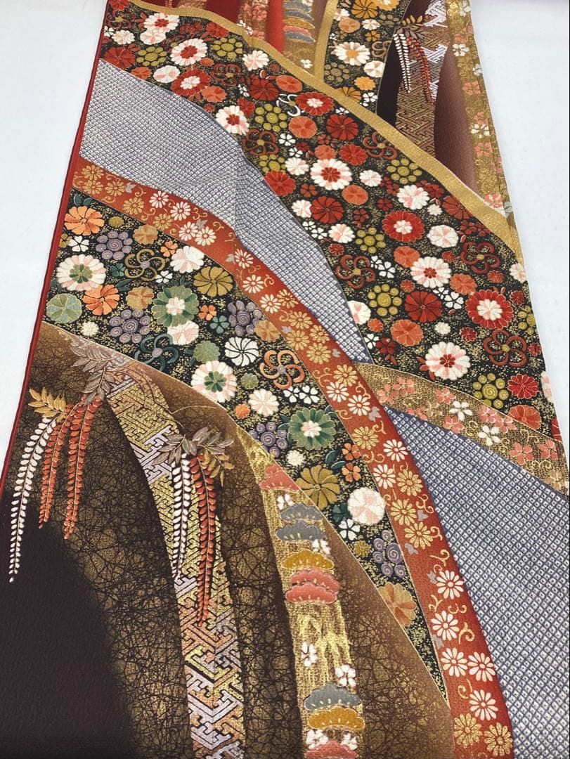 振袖 豪華 金彩 紋意匠 ふり布付き 袖口布付き 身丈162cm 撥水加工済 