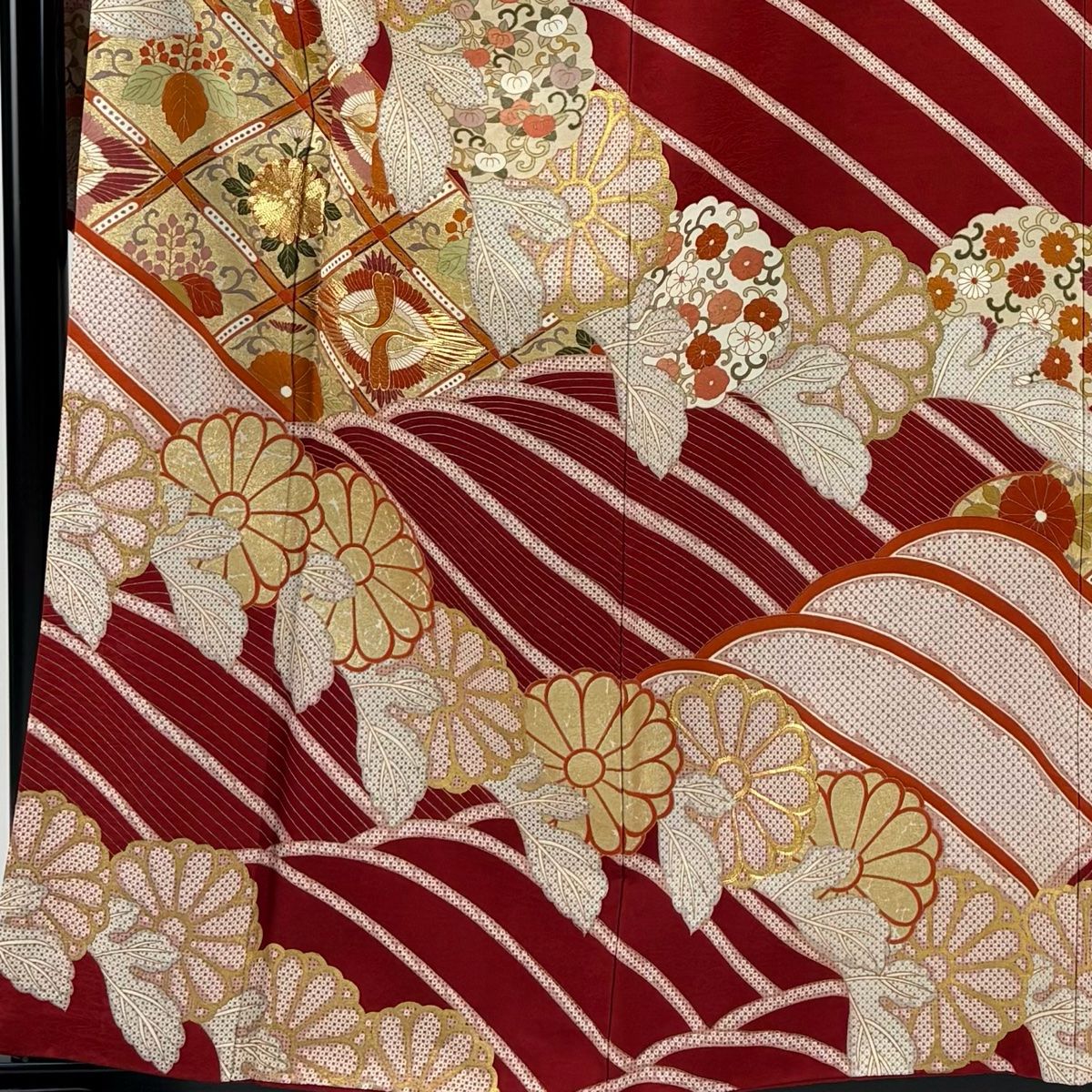 振袖 身丈158cm 裄丈67cm M 袷 ますいわ屋 菊 向かい鳥 金糸 金彩 赤 正絹