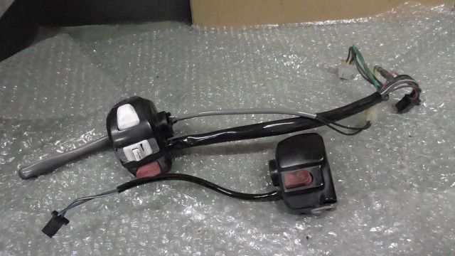 グランドアクシス100　SB06J　の　スイッチ　左右　M8:#1732849289