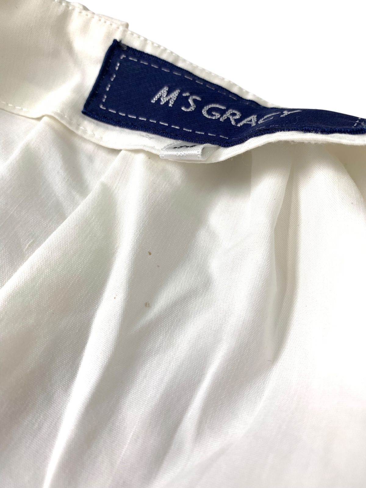 エムズグレイシー Embroidery volume Blouse 810327 シャツ
