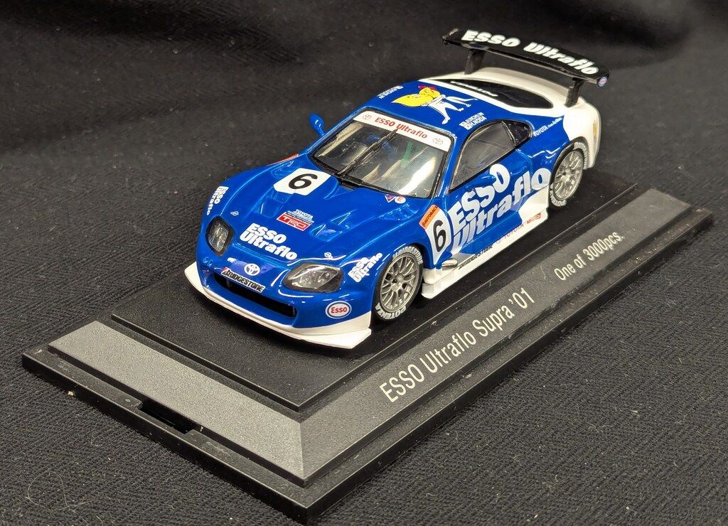 未使用品 ヒツジのいらない枕 -極柔 ブラックレーベル- 最上位モデル 2 MMP 1/43EBBRO ESSO ULTRAFLO SUPRA JGTC2001 #6 43197