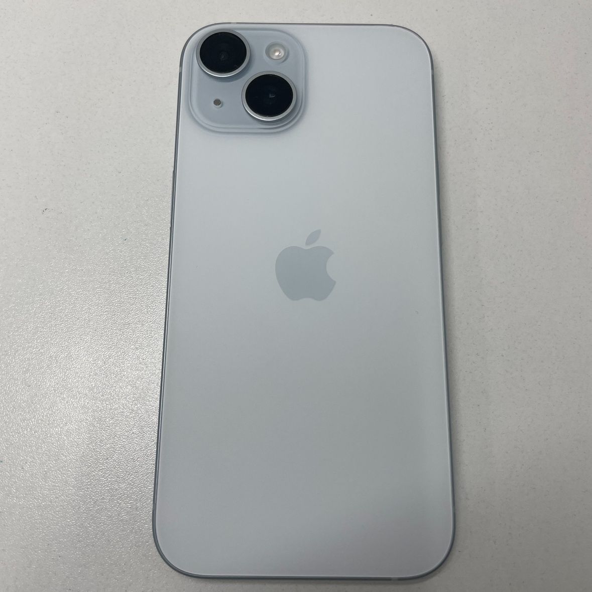 中古品】極美品 アップル iPhone15 256GB MTMR3J/A ブルー アイフォン SIMロックなし SIMフリー IPHONE - メルカリ