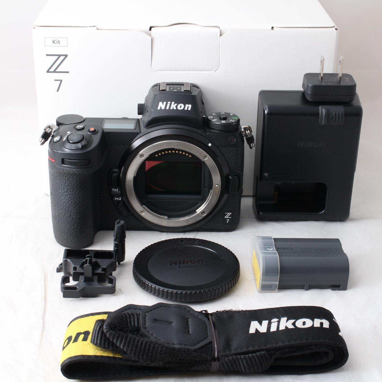 ☆良品・ショット数23123☆ Nikon Z7 ボディ ニコン ミラーレスカメラ 一眼 #2742