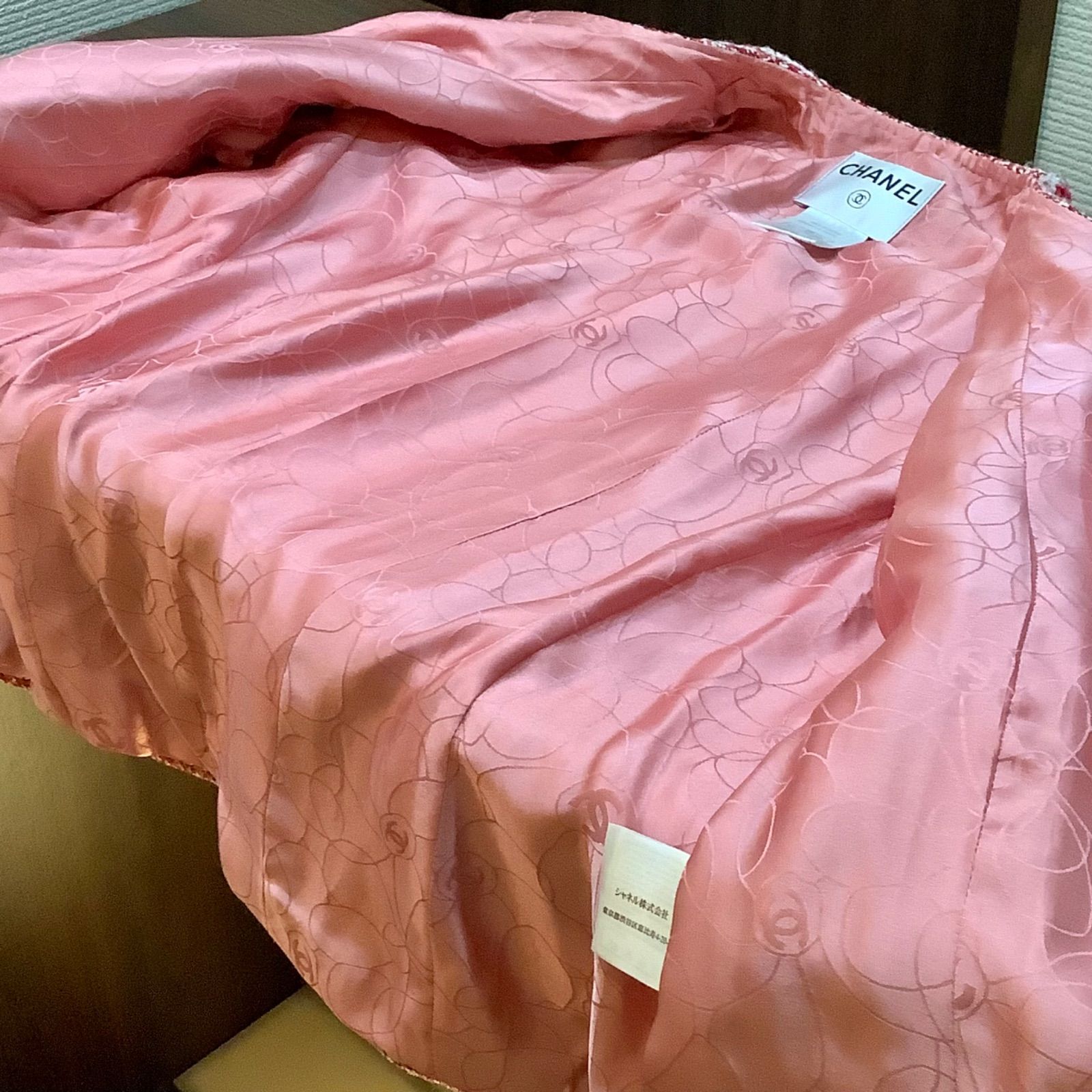 CHANEL ノーカラーツイードジャケット　02P 42 超美品 シャネル CHANEL 02P ツイードジャケット ノーカラージャケット