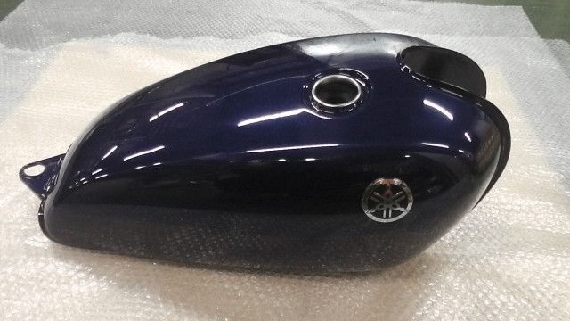 【マッチョドラゴン】YAMAHA SR400（RH03J） 純正タンク マッチョドラゴン】YAMAHA SR400（RH03J） 純正タンク マッチョ