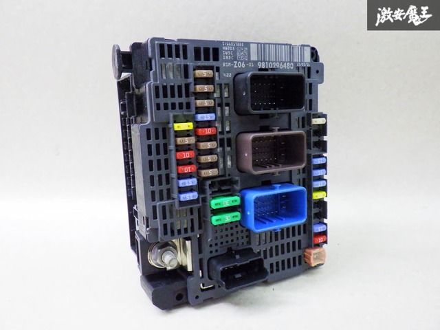 【ストア出品】プジョー純正 B58F02 プジョー 508 ジャンクションボックス リレーBOX 9674917380-00 棚2A50