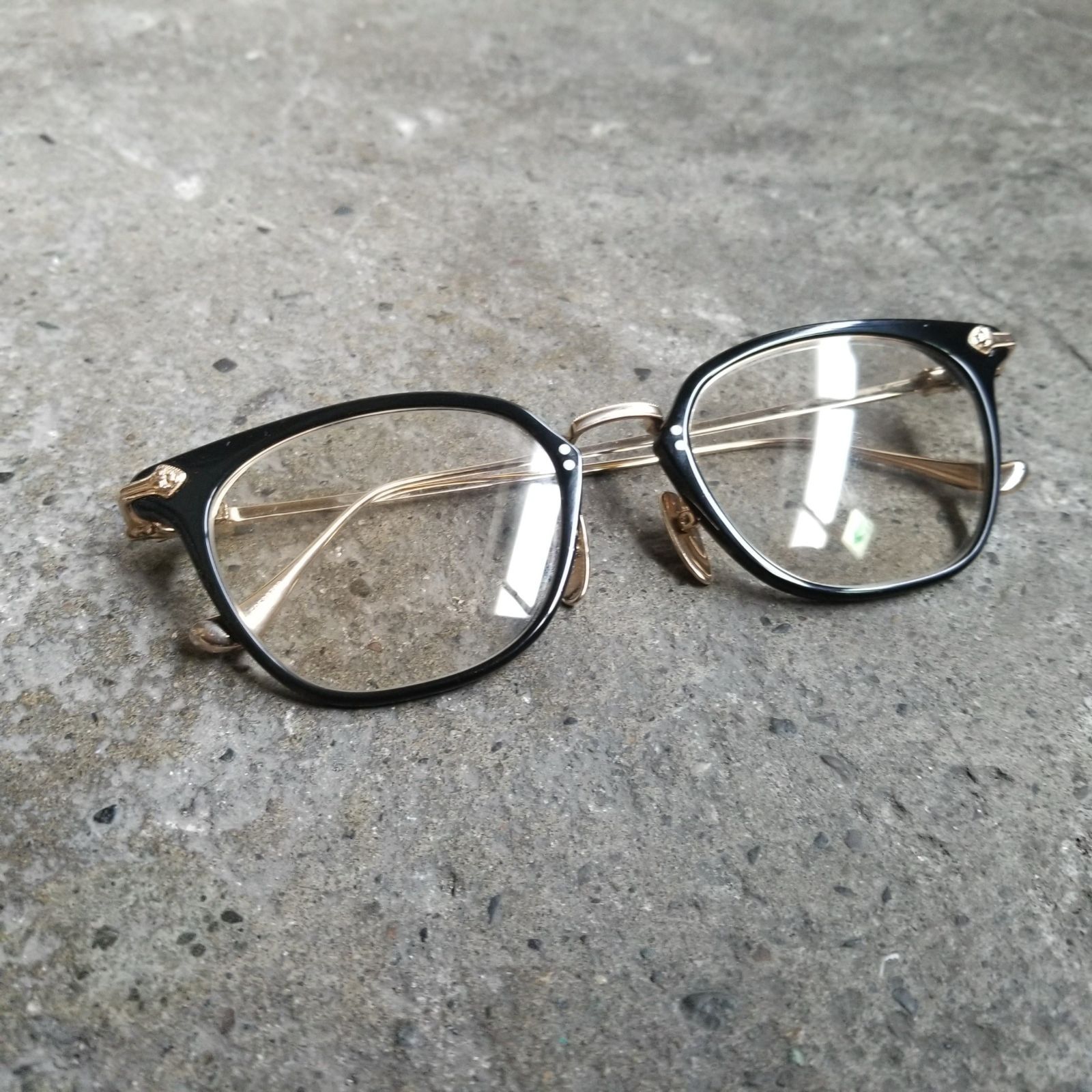 クロムです(*^^*) CHROME HEARTS SHAGASS クロムハーツ ブラック ゴールド 眼鏡 51