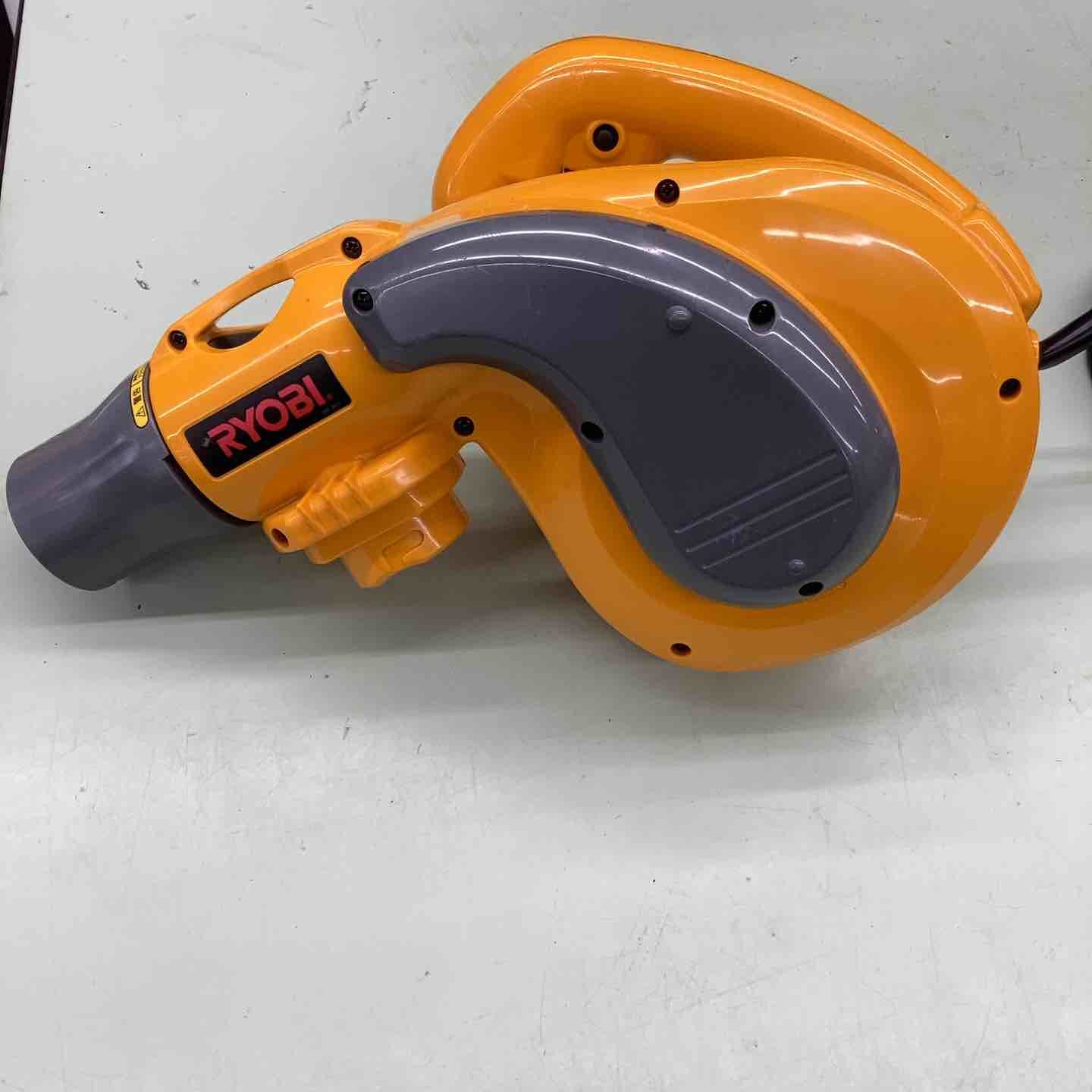RYOBI ポータブルブロワバキューム