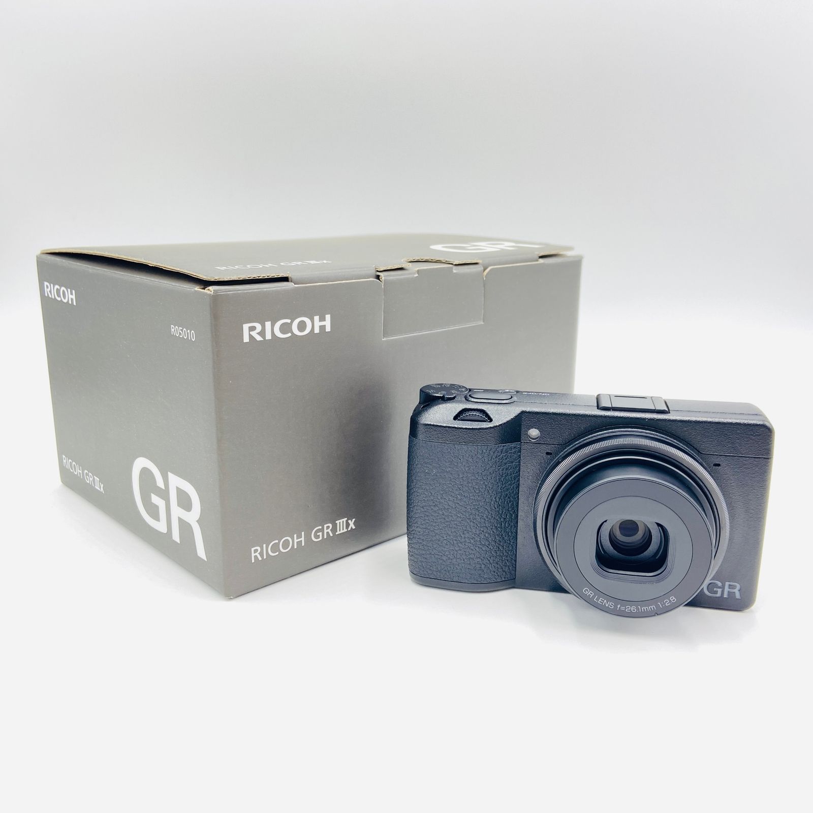 新品未使用　未開封　RICOH GR IIIx コンパクトデジタルカメラ RICOH - RICOH GR IIIxの通販 by Flagship Camera. （フラッグ