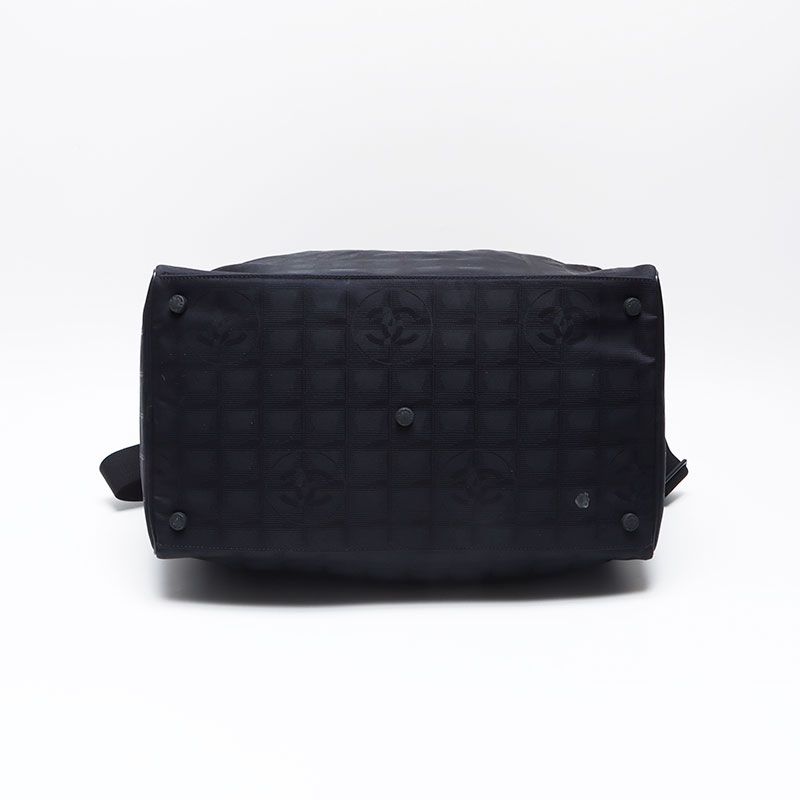 CHANEL シャネル