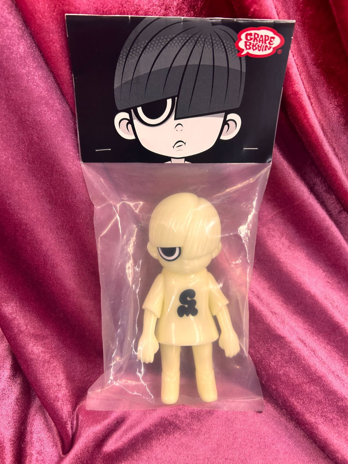 GRAPE BRAIN 天才二口少年博士 のりくん ソフビ フィギュア 蓄光 GRAPE