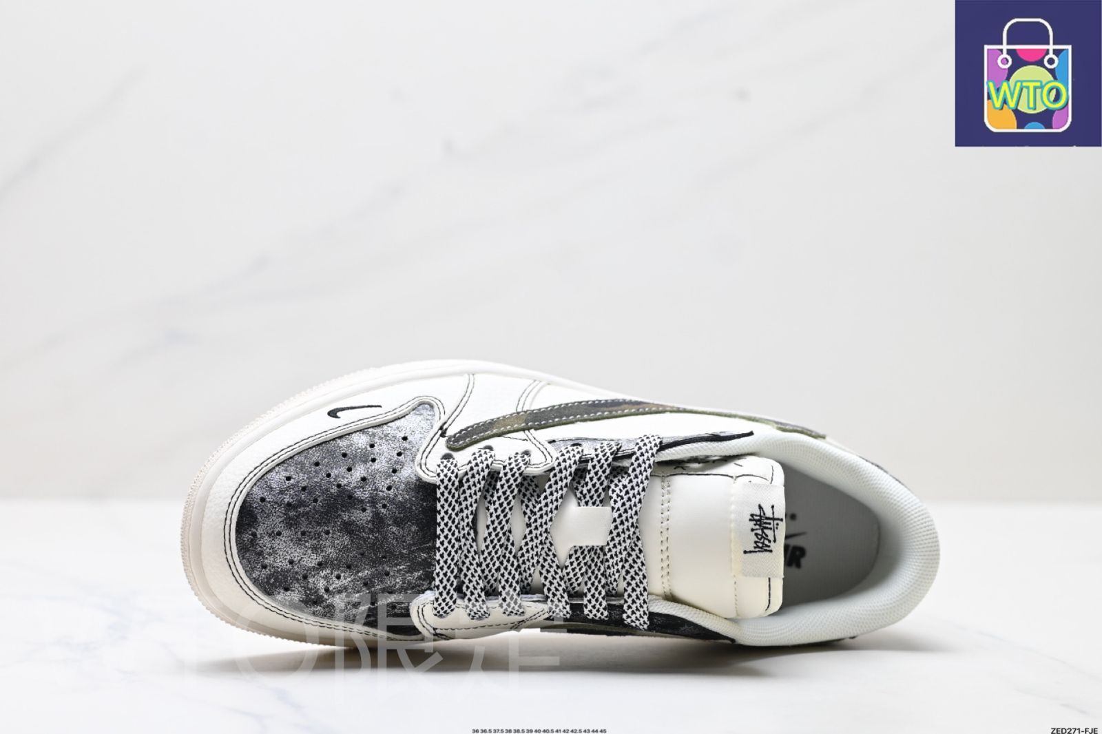 AJ1 Reverse Swoosh Travis Scott x Air Jordan 1 Reverse Mocha AJ1 ジョー 1 TS ライトニング コラボレーション Reverse Swoosh ロートップカルチャーバスケットボールシューズ