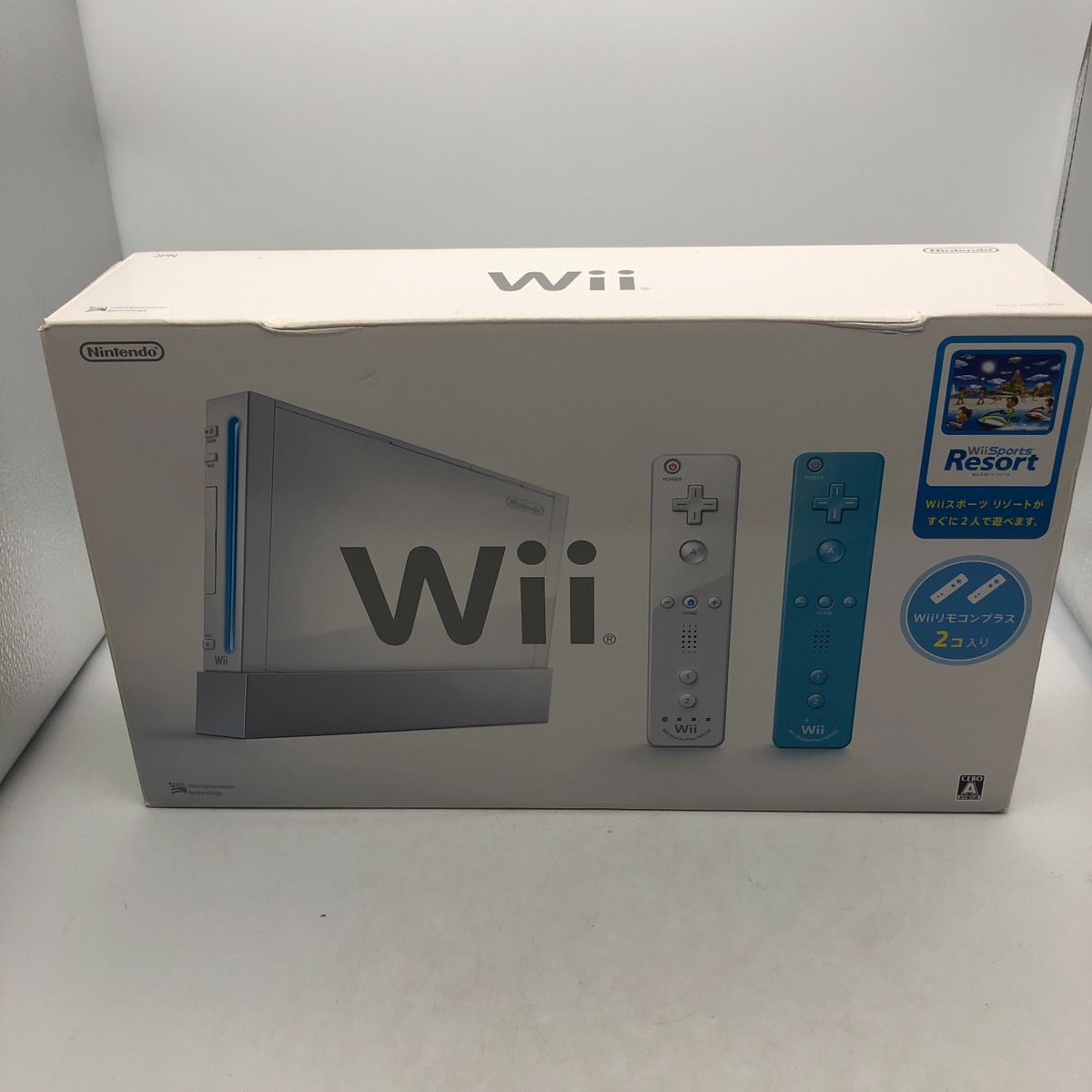 Wii 本体 (シロ) Wiiリモコンプラス Wiiスポーツリゾート すぐ遊べる