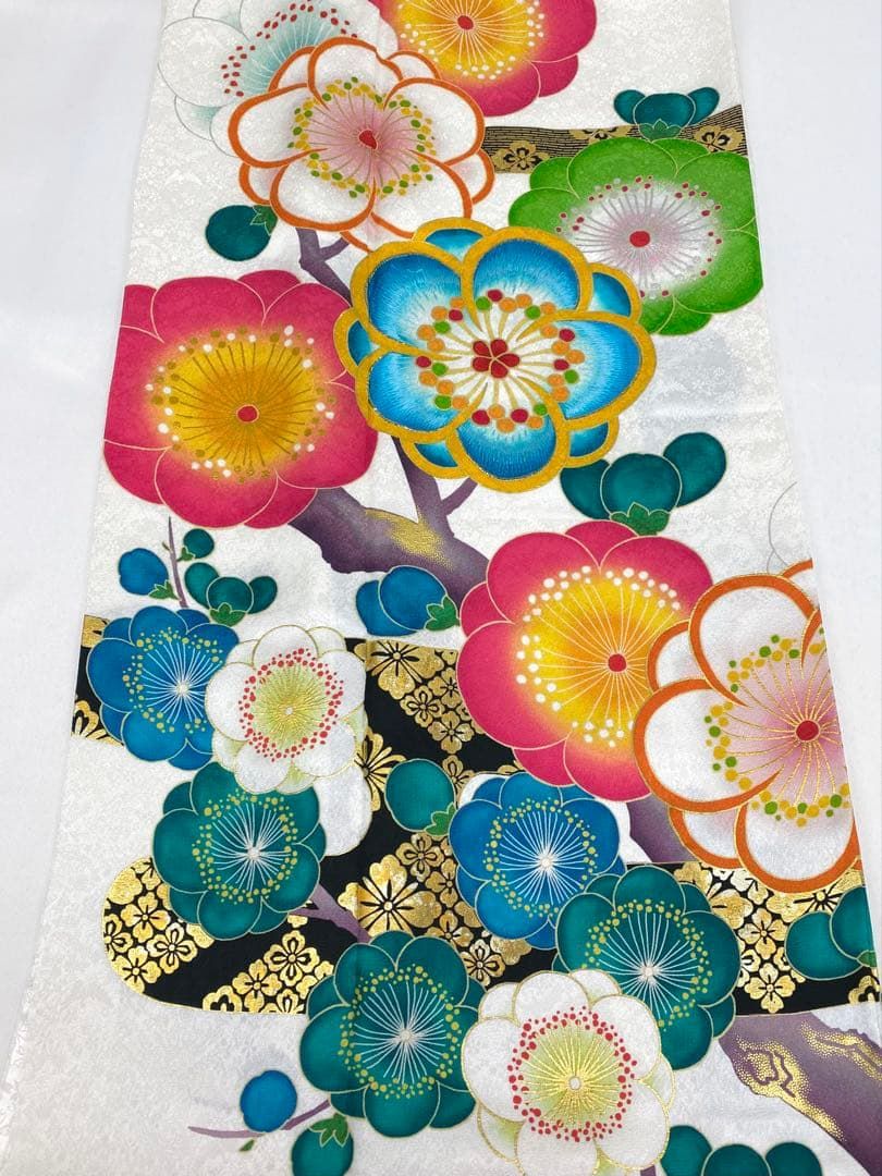 ♥稀少柄♥手描き洋花カラー極彩金加工♥極美品振袖単品販売♥和モダンの極み！ ♥稀少柄♥手描き洋花カラー極彩金加工♥極美品振袖単品販売♥和モダン