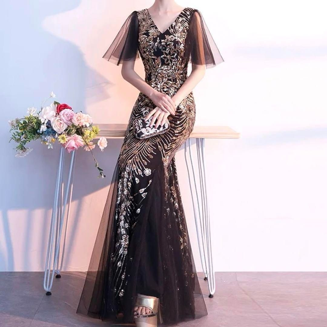 スパンコールの花柄がゴージャスな半袖イブニングドレス?.?