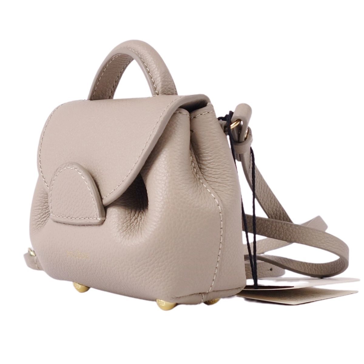 Numéro Un 極美品 Numéro Un 極美品