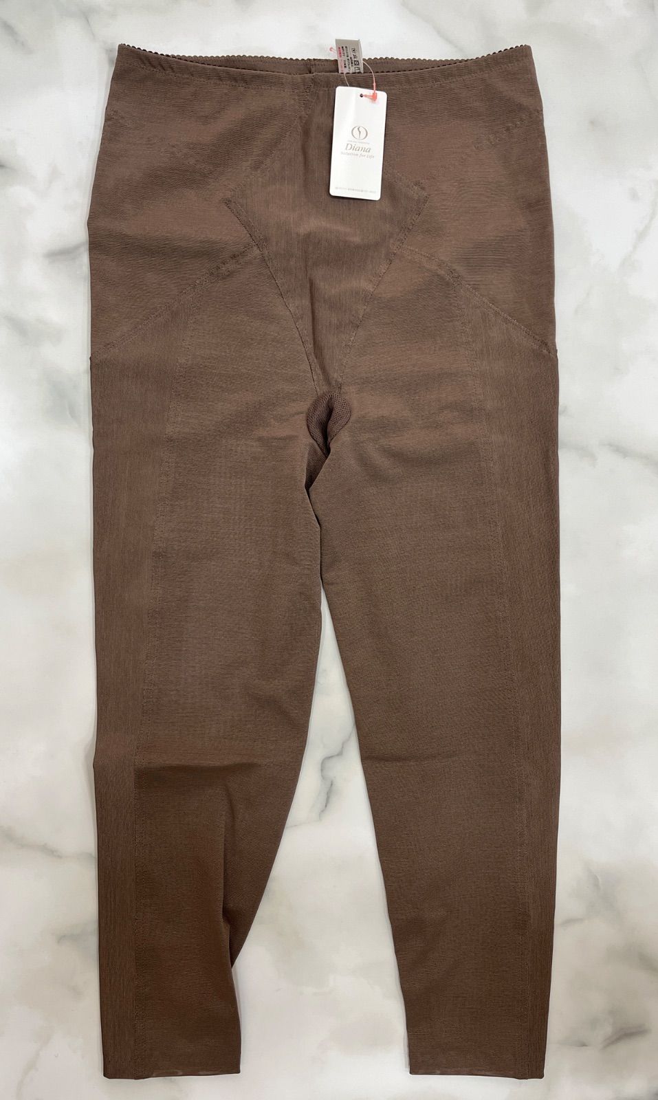 タグ付き ダイアナ ラクスコレクション カルソン ディアブラウン 商品番号 1E701 EQ2.106 D37
