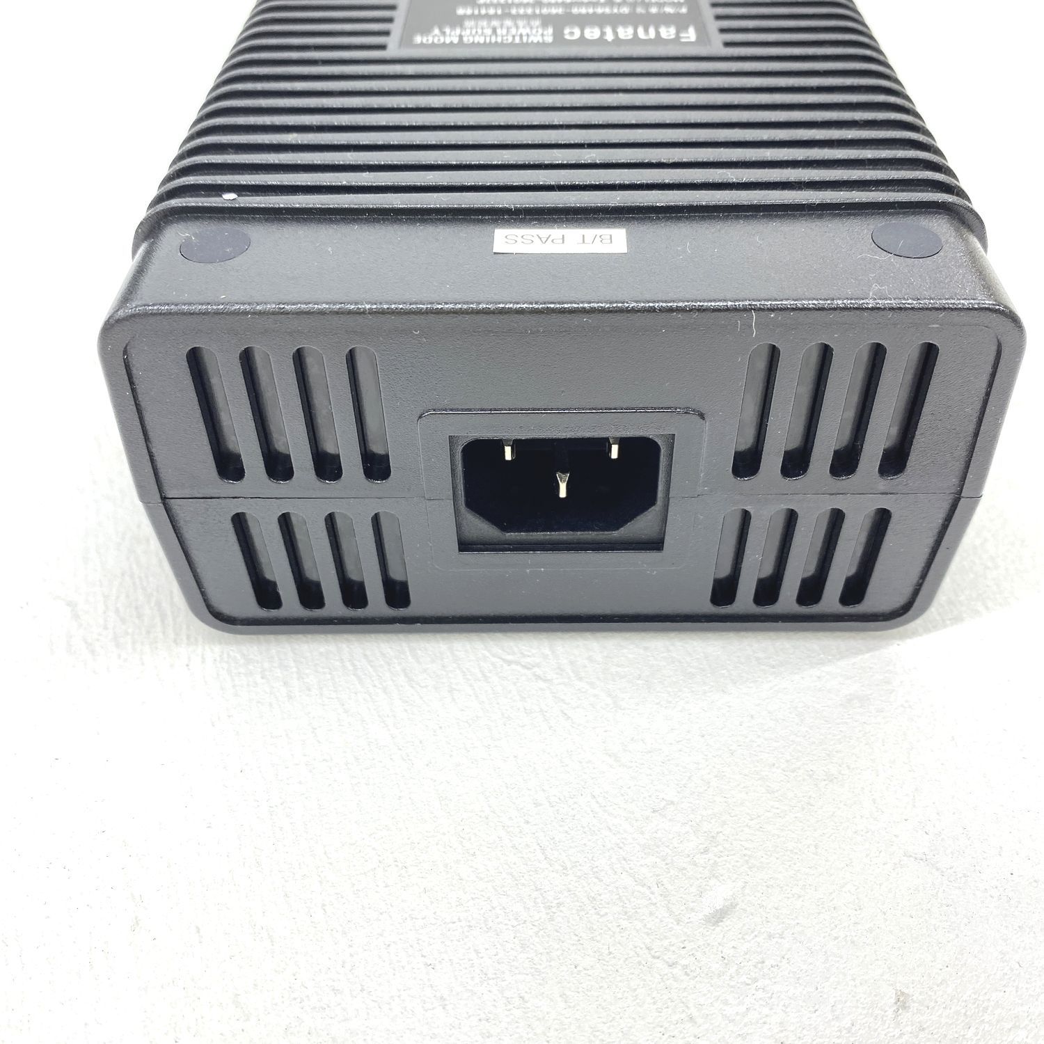 【★加古川物流】【ジャンク品】FANATEC DD2 ホイールベース 【404】 ☆加古川物流】【ジャンク品】FANATEC DD2 ホイールベース 【404