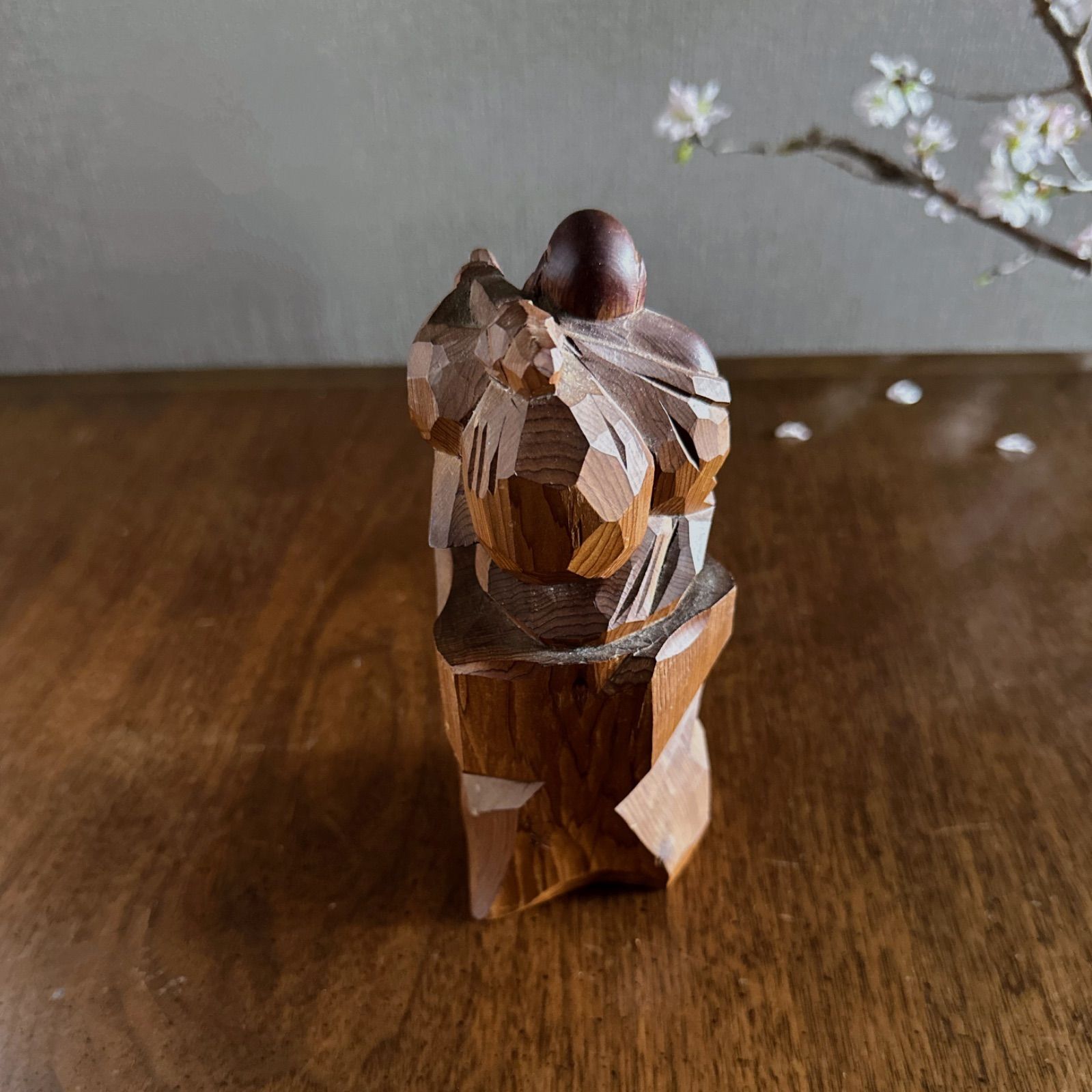 木彫り　一刀彫り　布袋　台付き 一位一刀彫 布袋様 伝統工芸品 鈴木彫刻