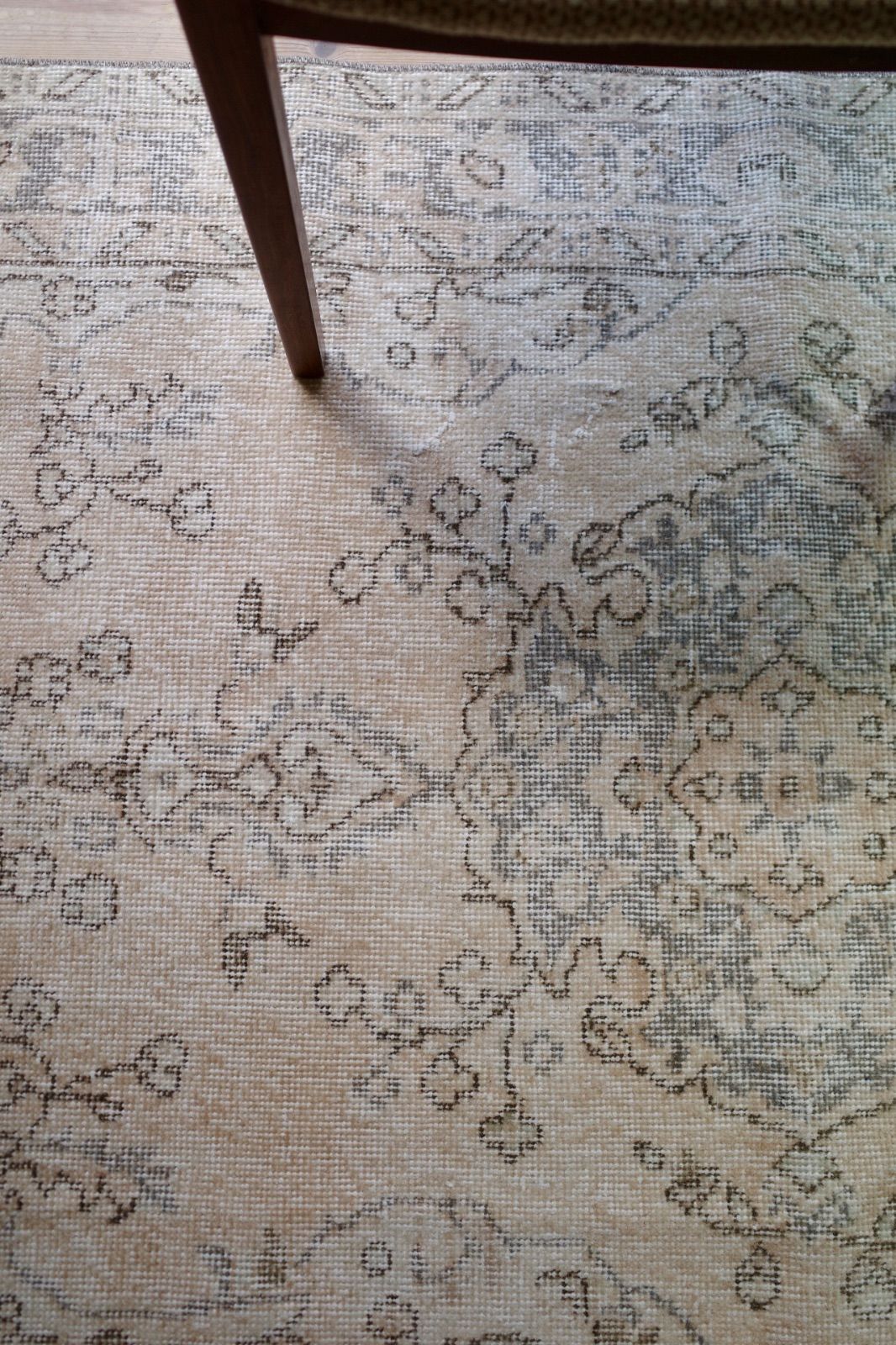 ペールオレンジ200×97 フラワーメダリオン トルコヴィンテージラグ