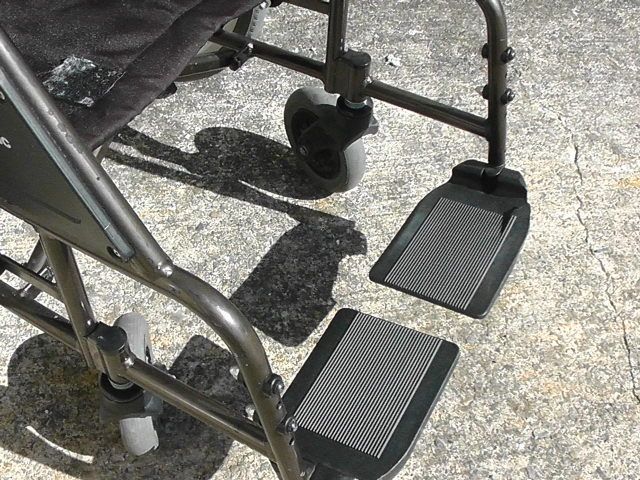 Panasonic おでかけ車いすルッタ 車椅子 自走式 介助式 VA10132 2510⑨