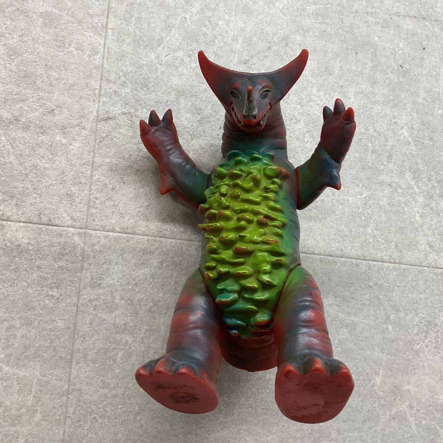 ジャンク マルサン商店 円谷プロ ウルトラマン 古代怪獣 ゴモラ フィギュア ソフビ ウルトラ怪獣 当時物 ジャンク マルサン商店 円谷プロ ウルトラマン 古代怪獣 ゴモラ