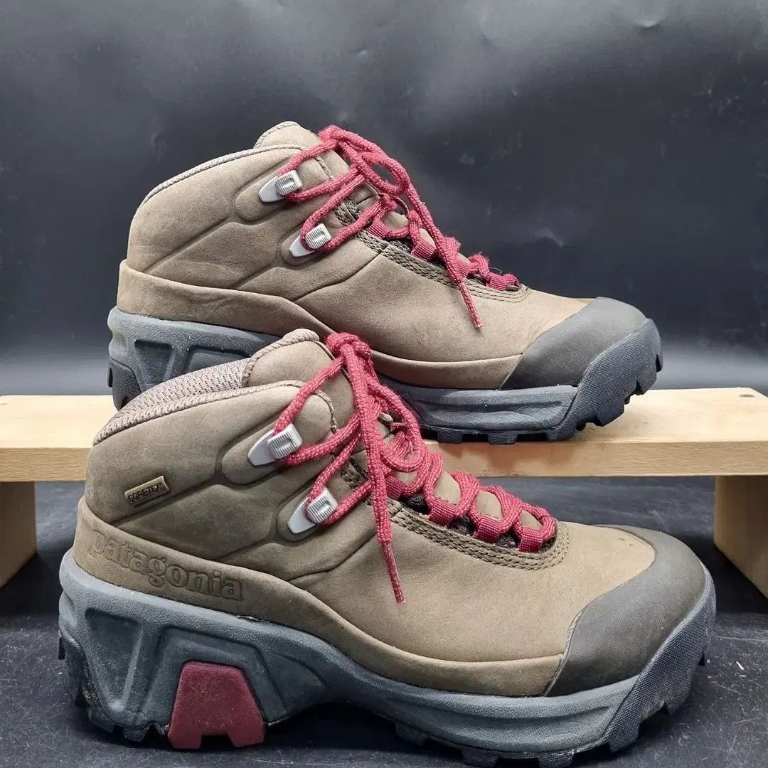 パタゴニア トレッキングシューズ patagonia - メルカリ