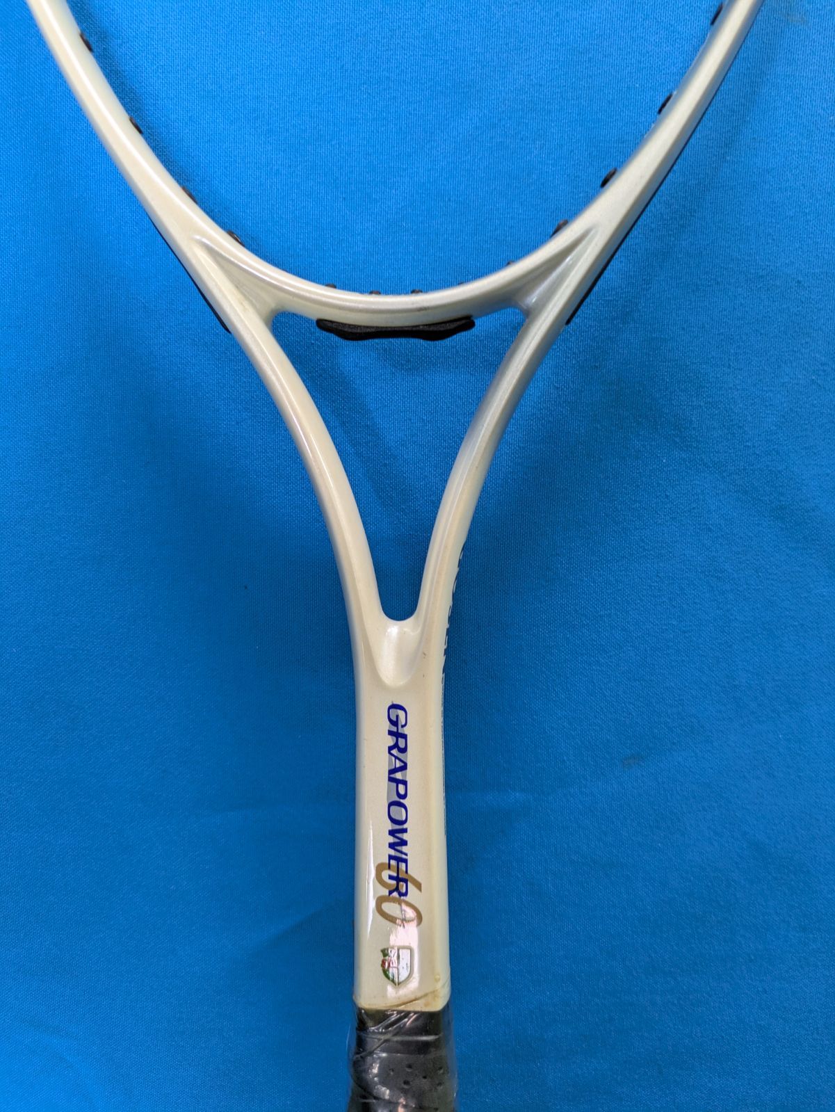 【新品・未使用】GOSEN GRAPOWER 60 テニスラケット ケース付き 新品・未使用】GOSEN GRAPOWER 60 テニスラケット ケース付き
