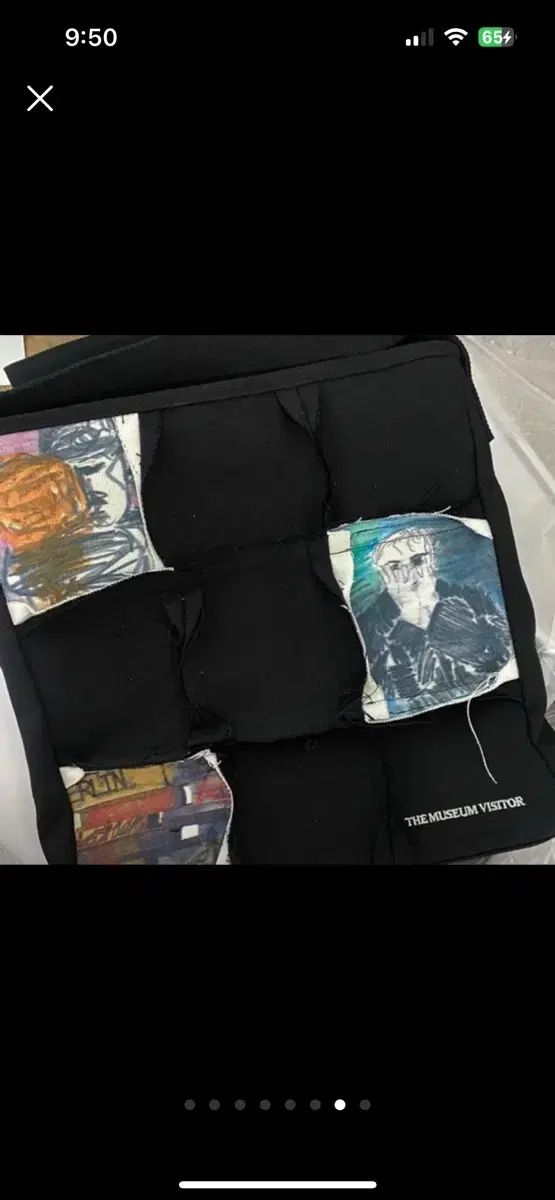 THE MUSEUM VISITOR ART クロスバック