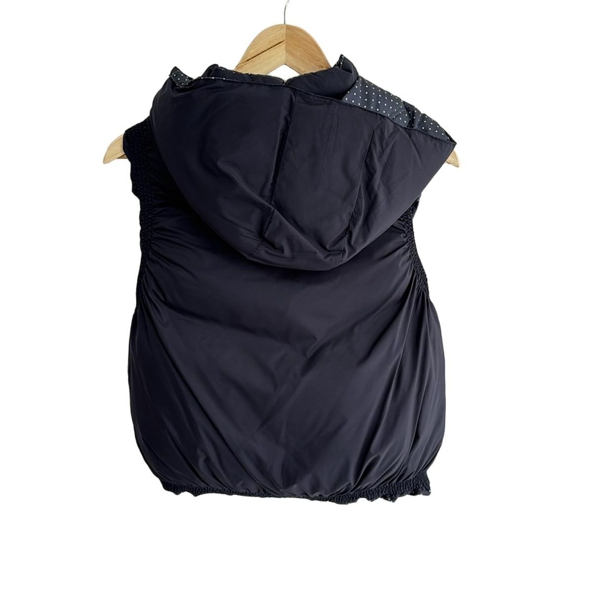 ダークネイビー