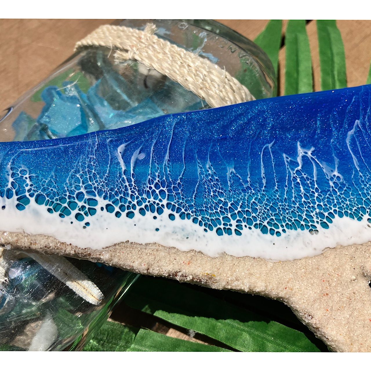 大人気❣️海レジンアート　オーシャンアート　ザトウクジラ　海の癒し　ラスト一点 美しい「癒しの海」のレジンアートに時も忘れてしまいそう