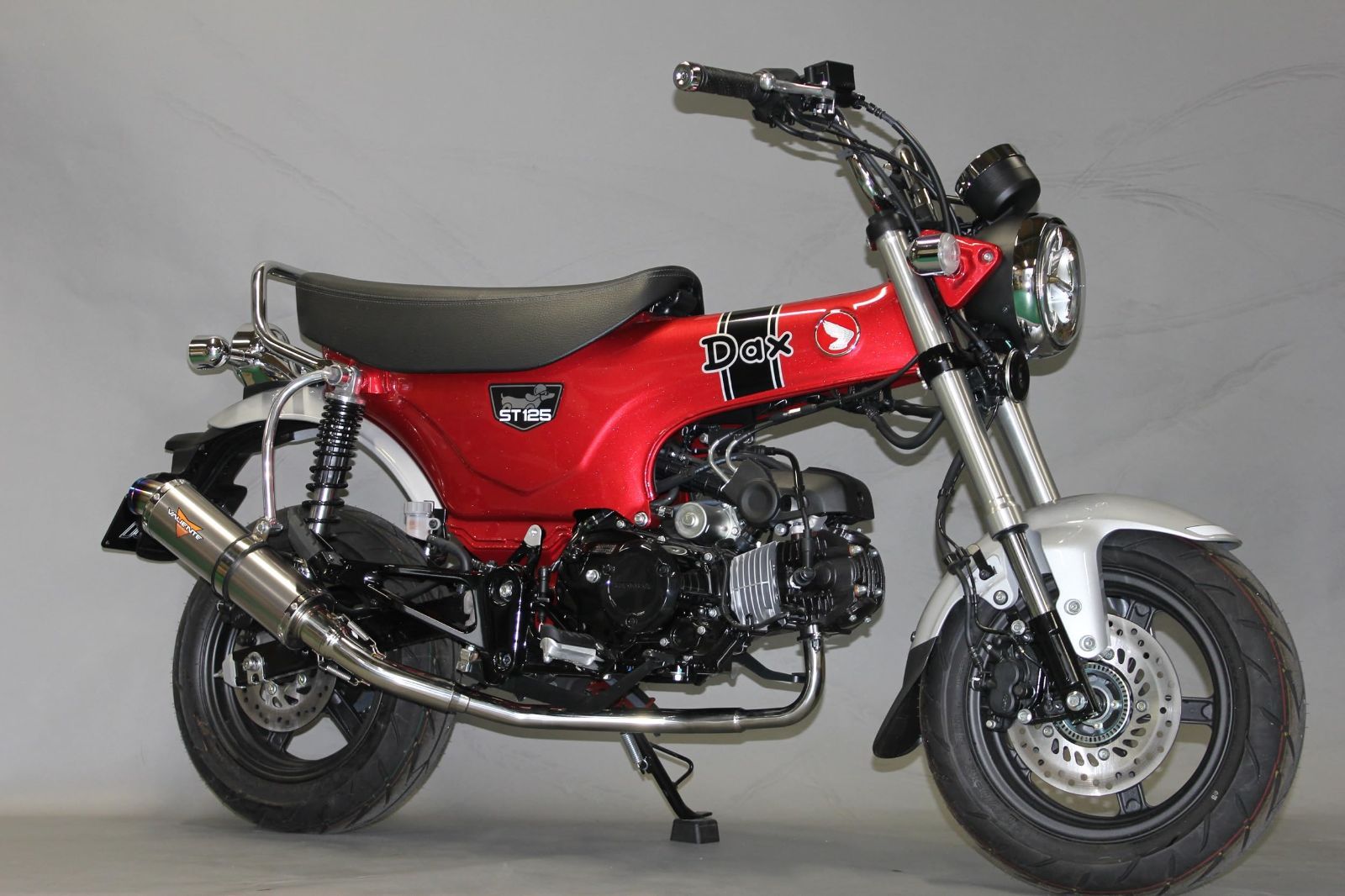Valiente DAX125 マフラー 8BJ-JB04 スパルタ ステンレス ダウンタイプ 