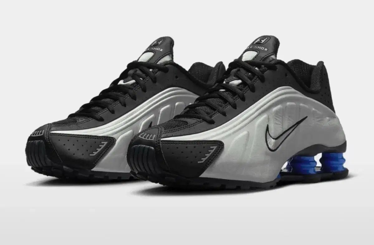 NIKE ナイキ ショックス R4 255mm スニーカー ランニングシューズ スニーカーズ