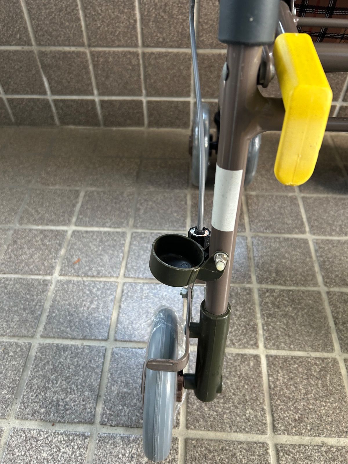 【美品】シンフォニーSP　歩行器　シルバーカー　たっぷり収納バック付き 島製作所 シルバーカー シンフォニーSP 歩行器 手押し車 老人用