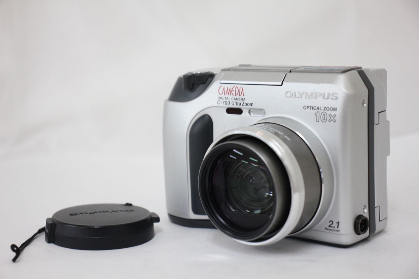 【返品保証】 【便利な単三電池で使用可】オリンパス Olympus CAMEDIA C-700 10x コンパクトデジタルカメラ M7491