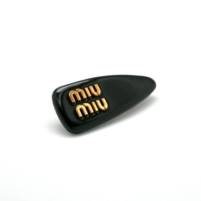 miu ミュウミュウ MIUMIU バレッタ ロゴ ヘアクリップ 5IF071 2F72
