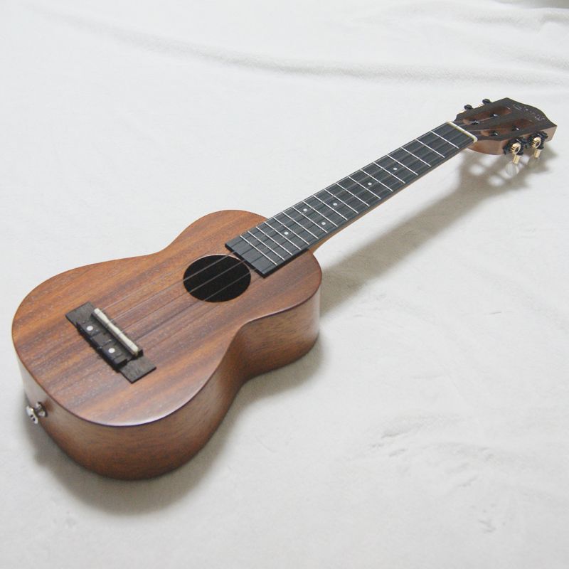 UKULELE