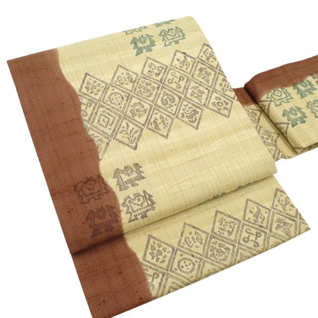【帯】八寸名古屋帯 ベージュ地に黄系統のアラベスク文様 全通 正絹 美品 優品 帯】八寸名古屋帯 ベージュ地に黄系統のアラベスク文様 全通 正絹