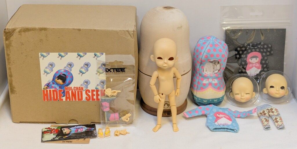 iXTEE Mui-chan Hide and Seek
