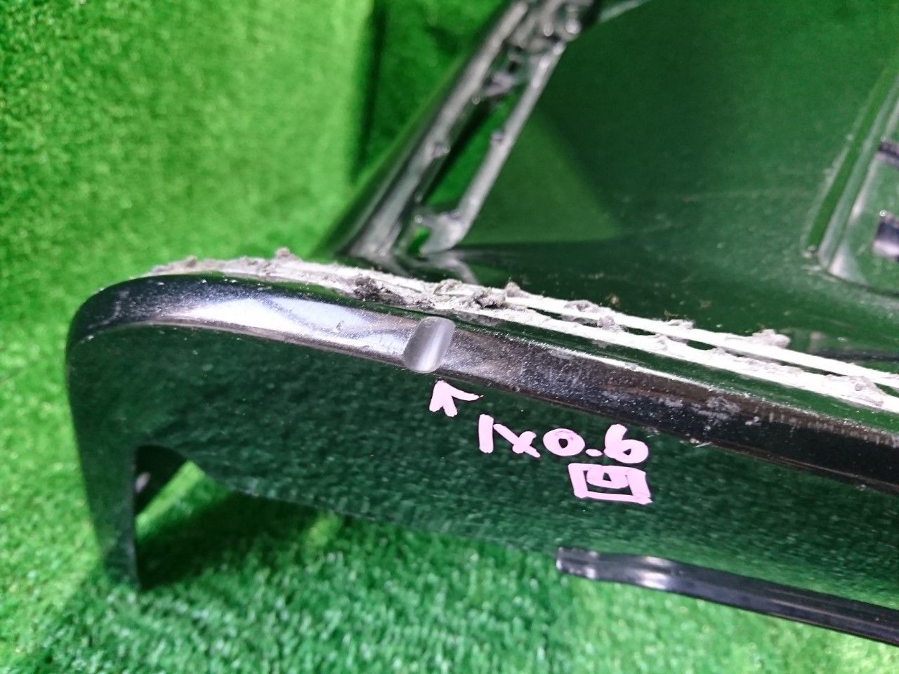 タントカスタム フロントバンパー