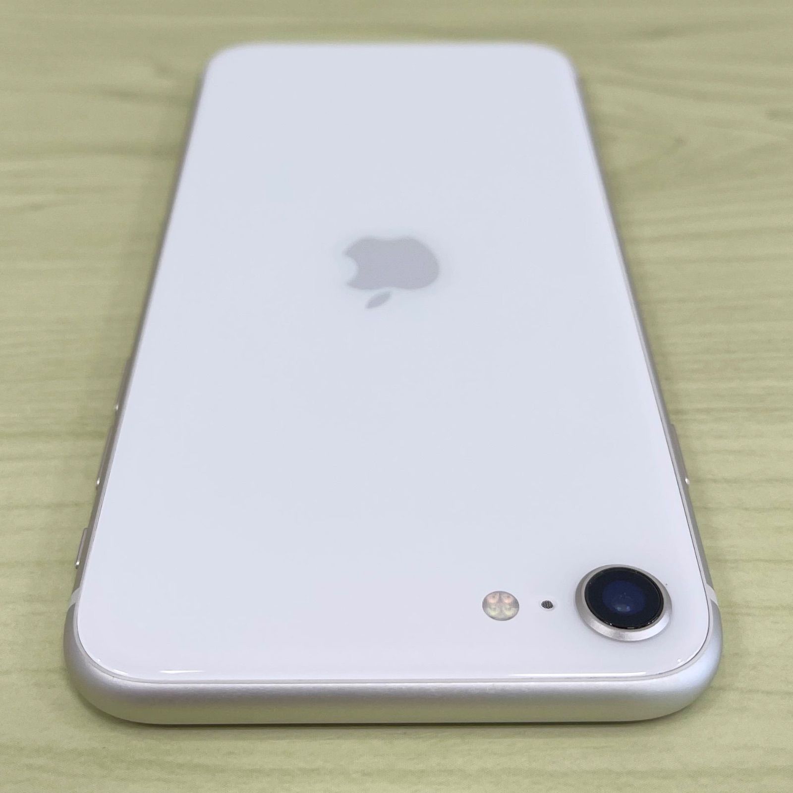 美品】iPhoneSE3 128GB スターライト SIMフリー 21446 - メルカリ