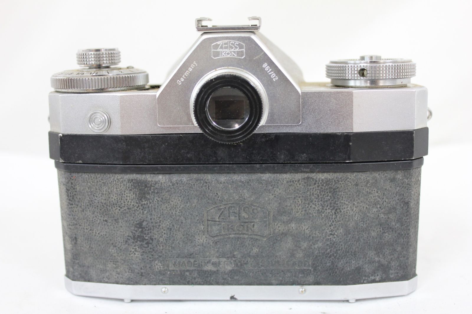 F2.8