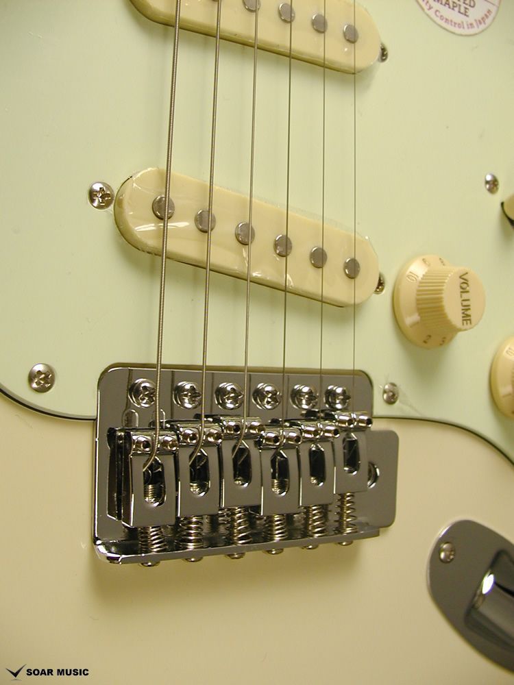 Bacchus ストラトキャスター SSS オリンピックホワイト Bacchus ストラトキャスター SSS オリンピックホワイト Bacchus