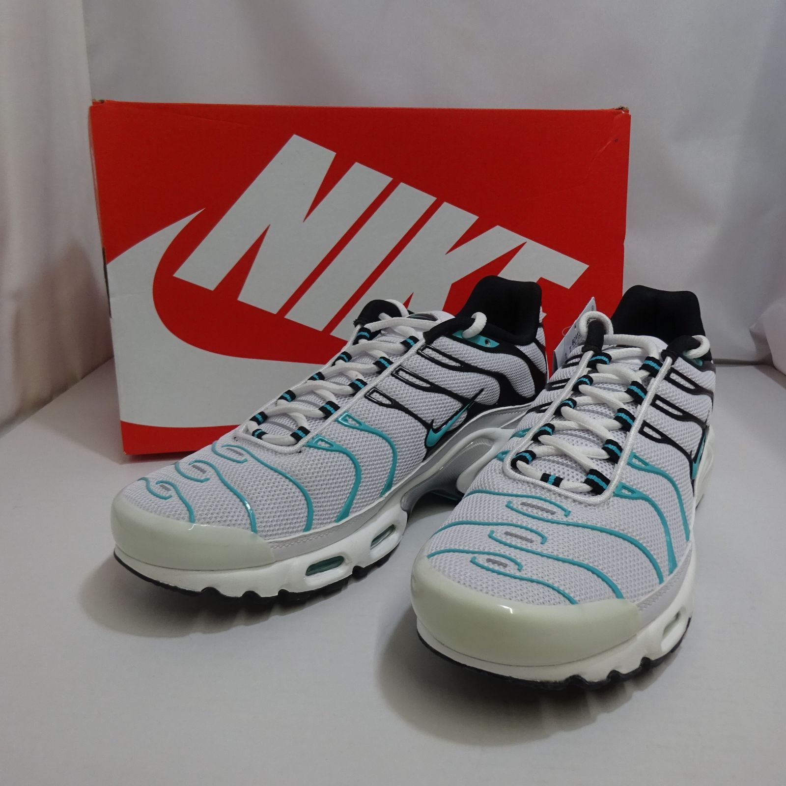 NIKE(ナイキ) 604133-148 AIR MAX PLUS WHITE/HYPER JADE-BLACK