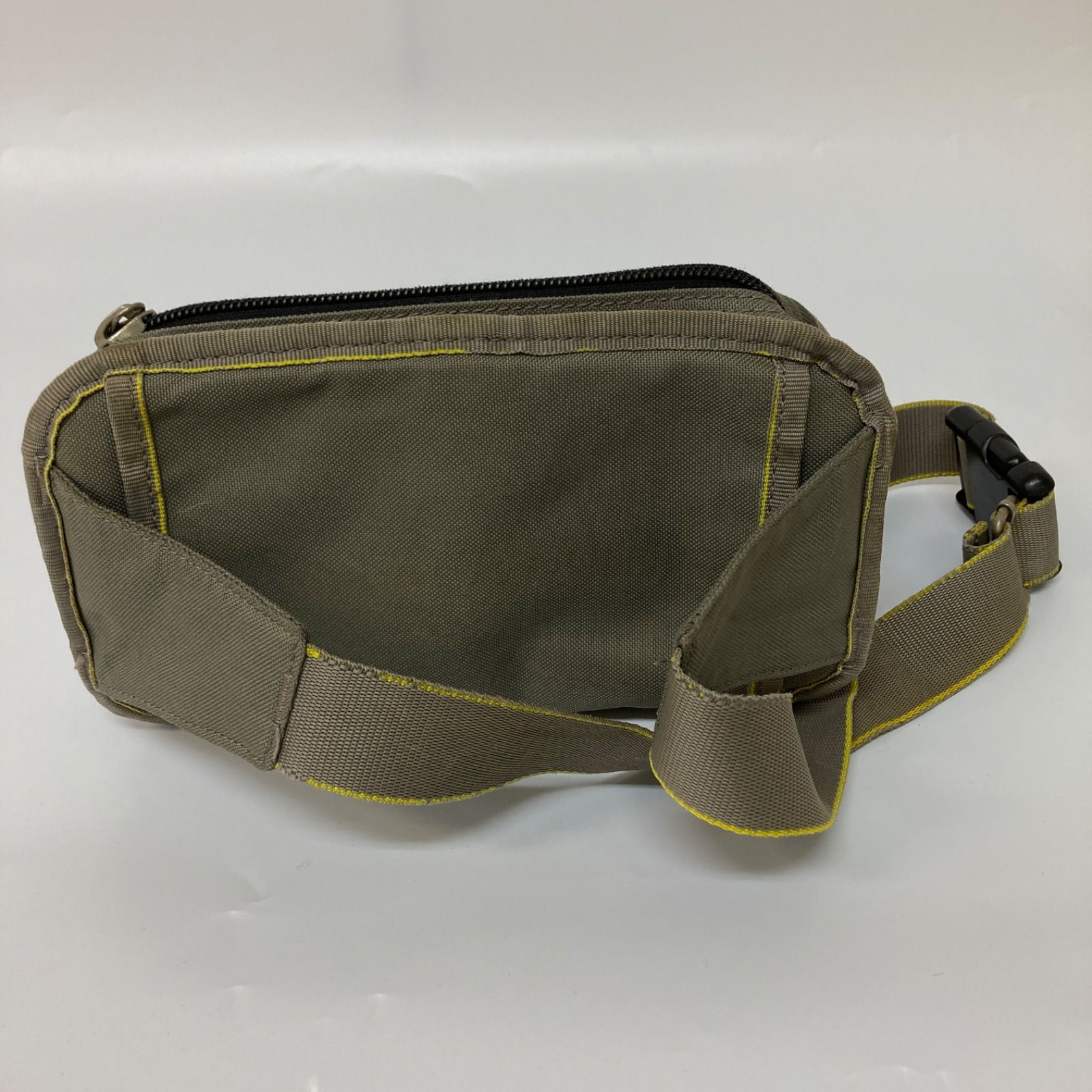 DIESEL ディーゼル バッグ クロスボディバッグ ウエストバッグ グレー KB55