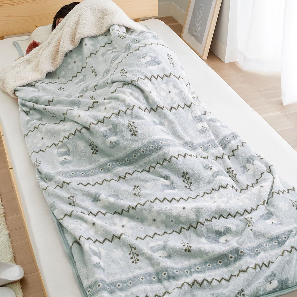 ベルーナ BELLUNA すっぽり毛布 毛布 ブランケット 寝袋 筒型 あったか 冬用 シープボア マイクロファイバー フランネル 寒さ対策 お昼寝 暖かい 冬用 北欧柄 筒状 寝袋式 袋状 柄毛布 もこもこ ふわふわ しっとり やわらかい 快適 便利 裏面