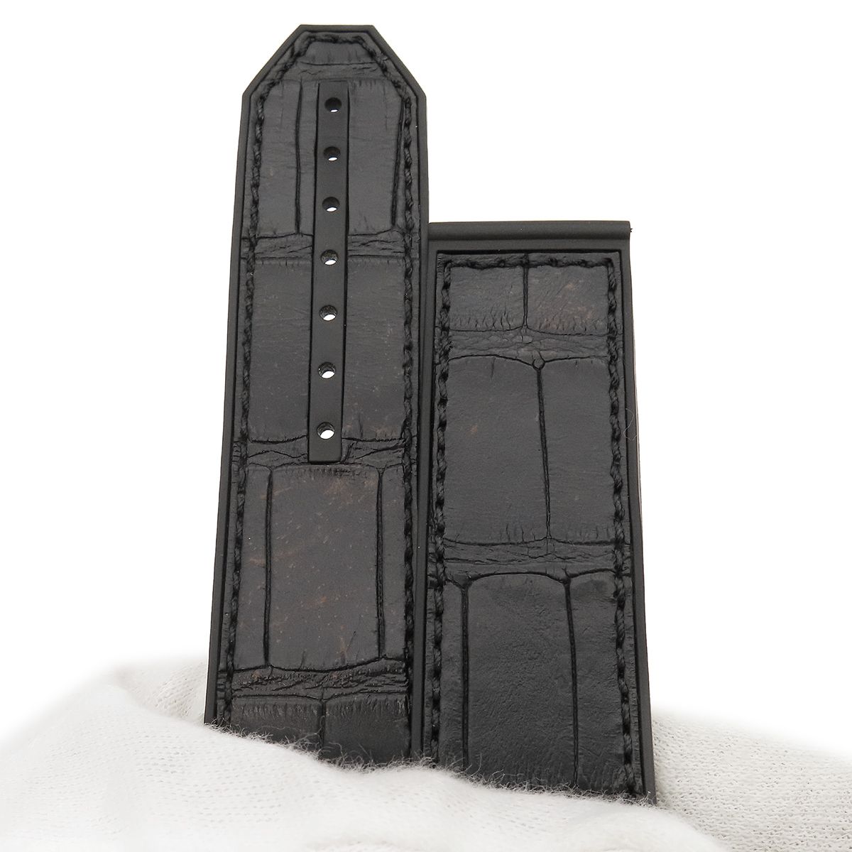 2098 Apple Watch  エルメス　キリム　カーキ　ラバー　スポーツ HERMES - Apple Watch Hermès 46mmグリーン キリムシンプルトゥールの