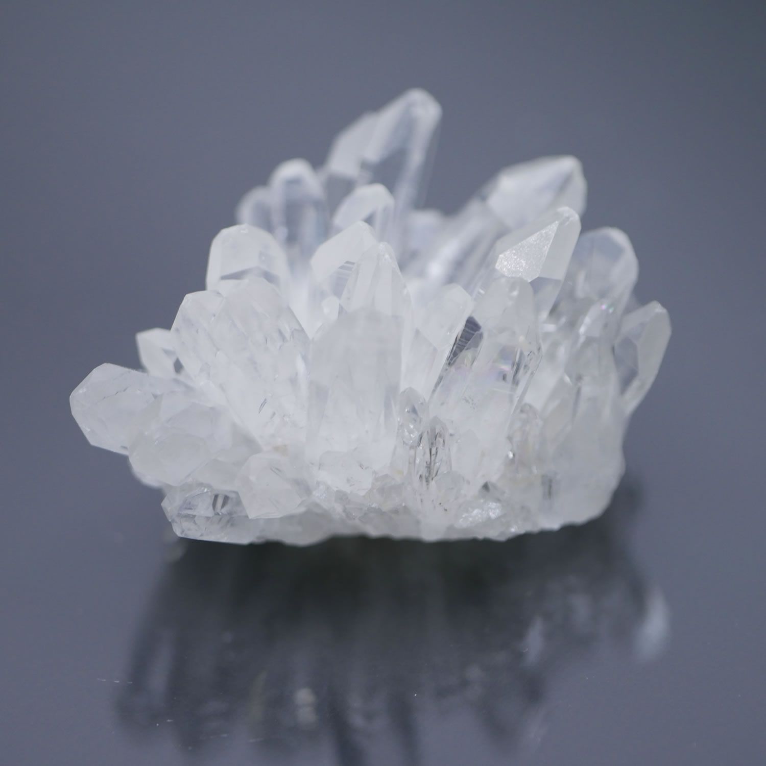 M1545☆水晶クラスター2.6Kg☆菊花水晶クラスター☆天然石　原石 菊花水晶のクラスター Chrysanthemum Clear Quartz Cluster